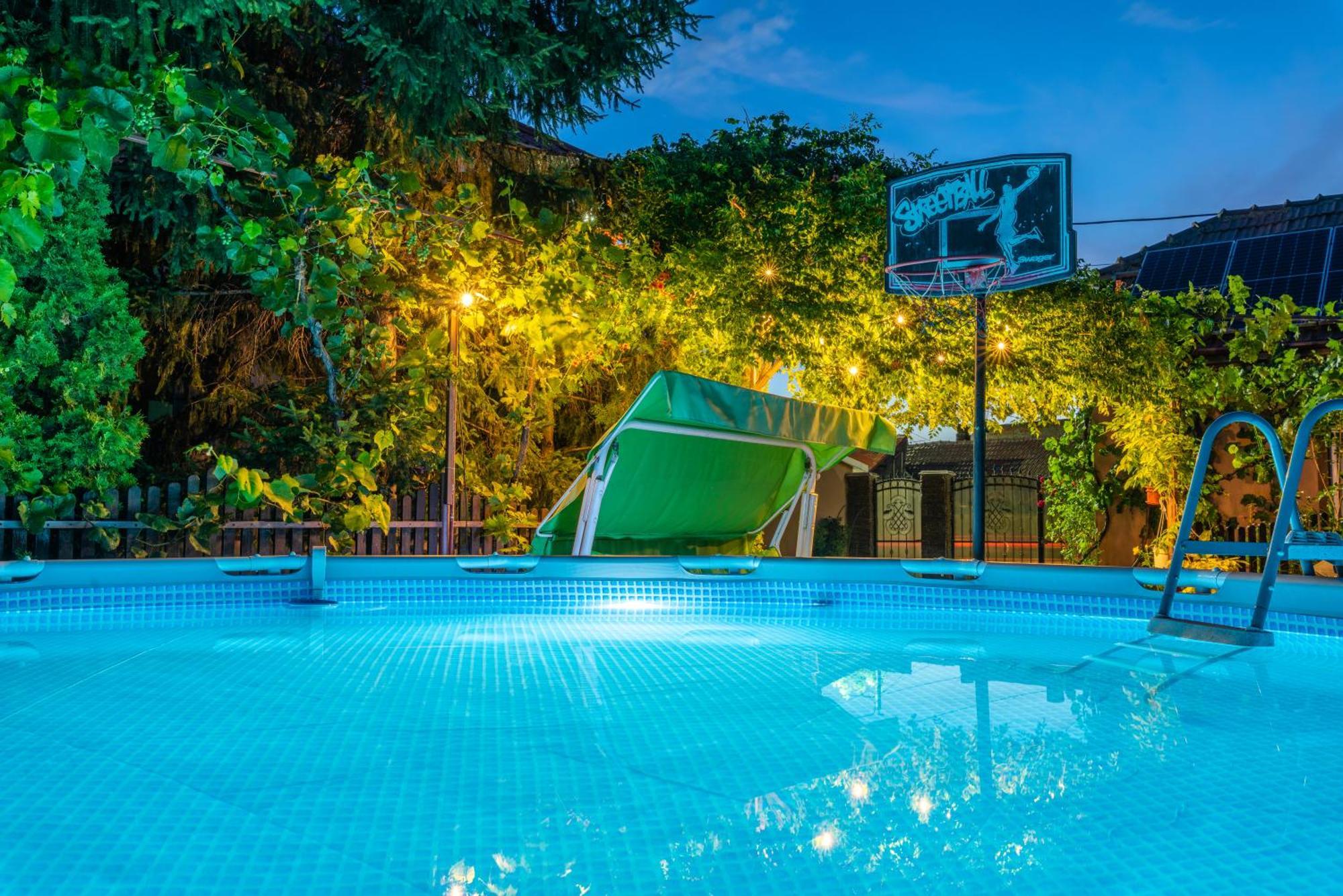 Provence Arad Exterior foto